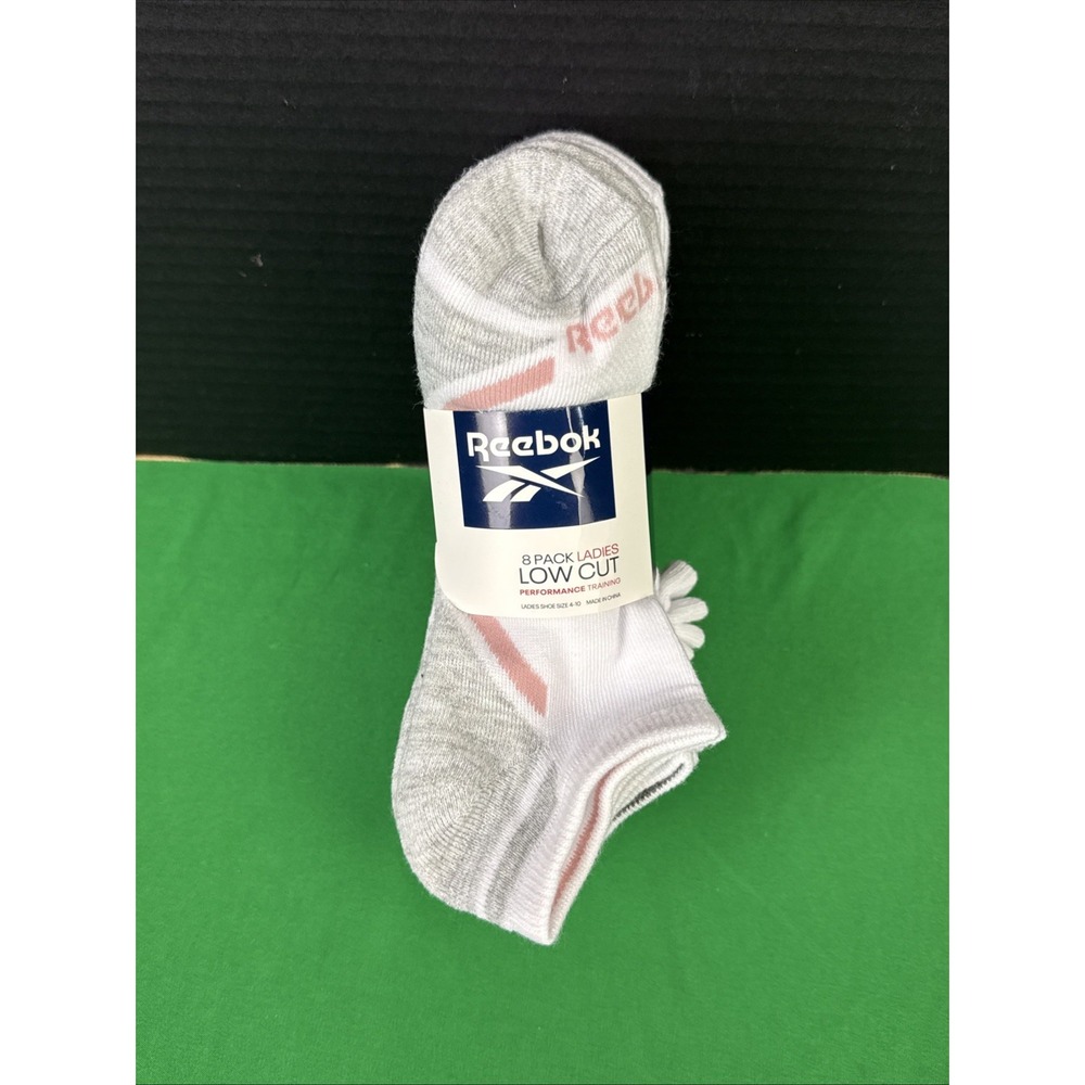 Reebok Womens 8 Pack Cushion Low Cut Socks Shoe Size 4-10 White Gray RVW243LC02